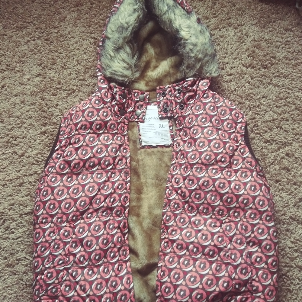 An Aeropastale Vest